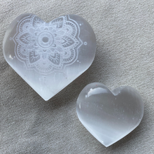 Load image into Gallery viewer, Heart Stones. (Selenite &amp; Rose Quartz)
